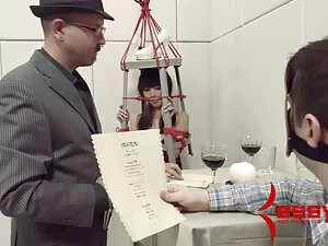 متعرج سمراء يدفع سكس ...