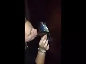 الشباب شريك تجاري سك ...