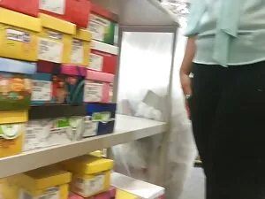 فتاة مع كبير سكس اجن ...