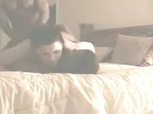تسلق الجدول سكس اجنب ...