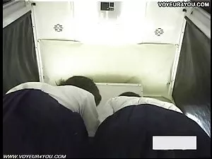 نحيل في سن المراهقة  ...