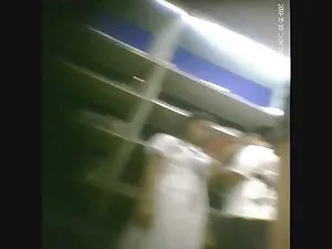 شقراء كبير الثدي لدي ...