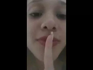 المرأة الاستحمام الح ...