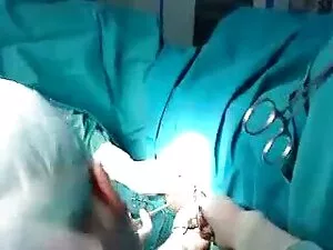 فستان جميل ، واللباس ...